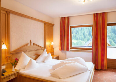 room-prices-Tiroler-Suite6